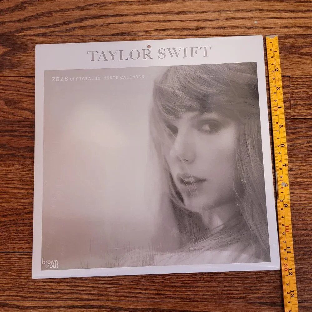 Taylor Swift 2026 Official 16 Month Calendar, 12